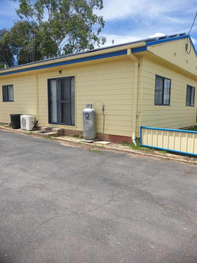 Newell Hwy Caravan Park Parkes Exterior photo