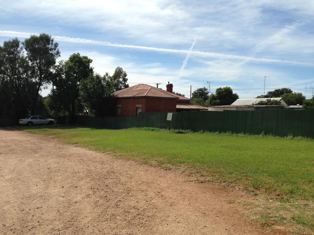 Newell Hwy Caravan Park Parkes Exterior photo