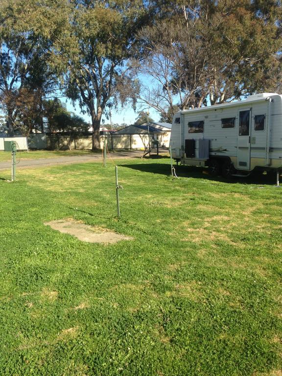 Newell Hwy Caravan Park Parkes Exterior photo