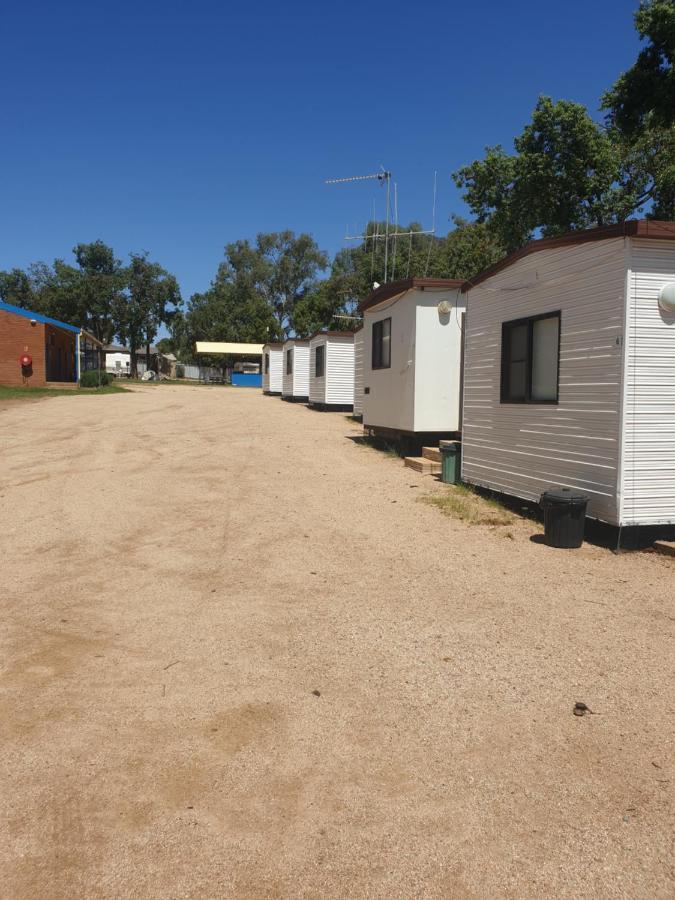 Newell Hwy Caravan Park Parkes Exterior photo